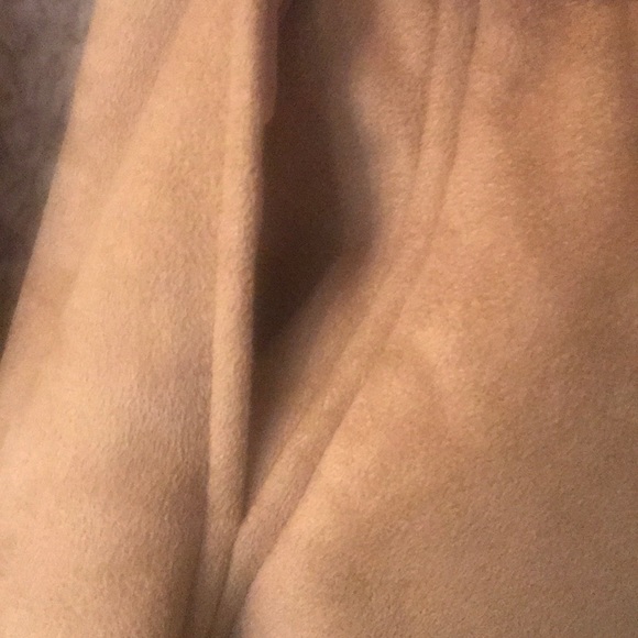 “FAUX SUEDE & SHEEPSKIN “ Ladies Vest - Picture 9 of 15